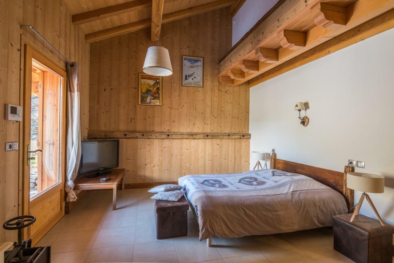 Chantemerle 1741, Chambres D'Hotes A La Montagne Sallanches Exterior photo